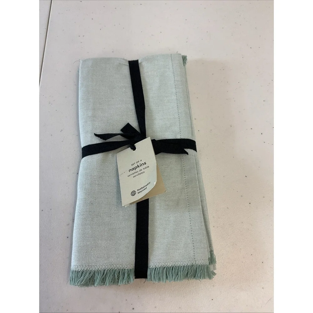 New West Elm Napkins Light Pool Frayed Edge Kitchen Summer 100% Cotton Set of 4
